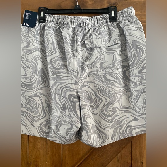 Man training shorts athletic activewear - Picture 5 of 8